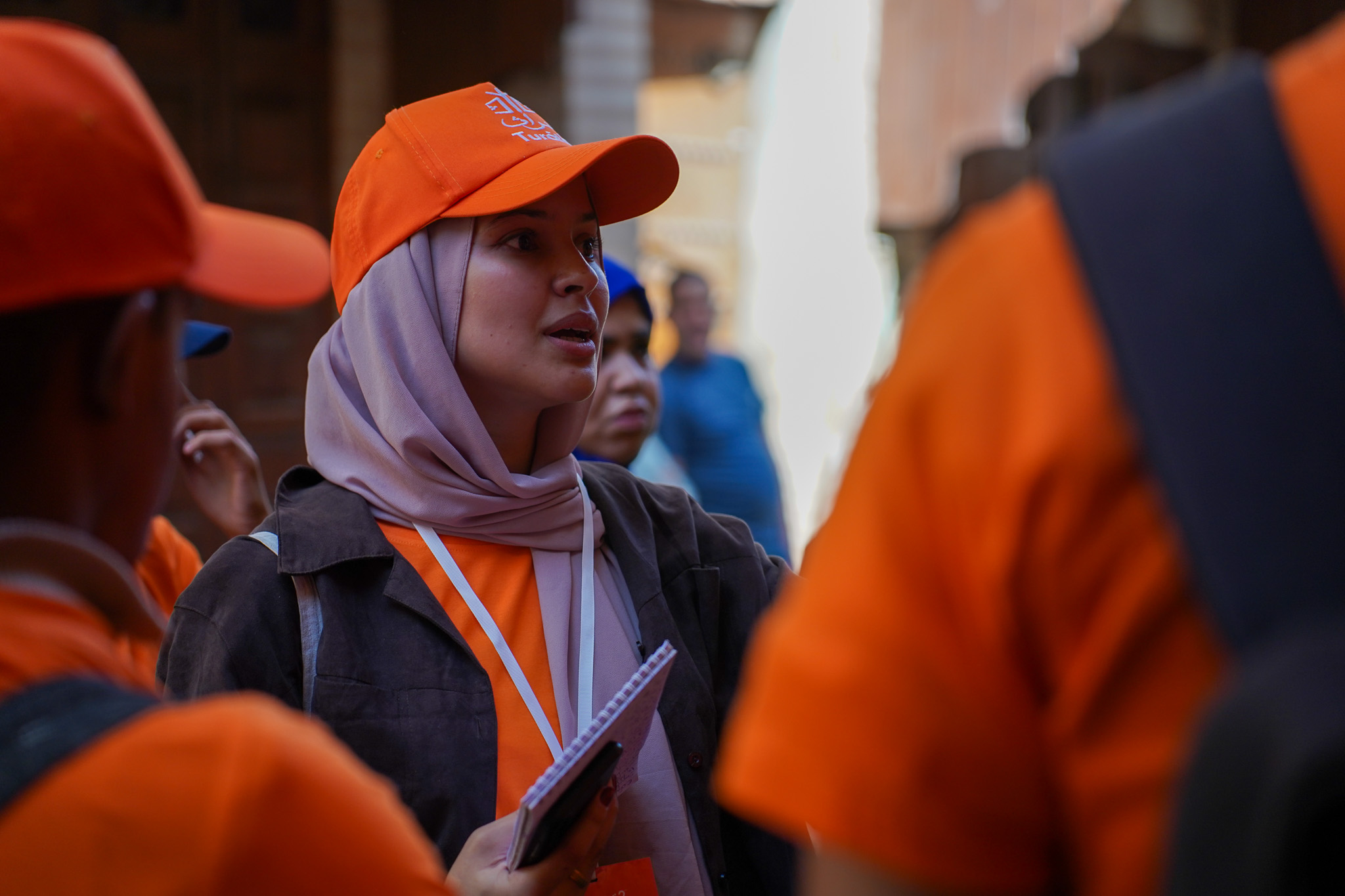 Volunteers working together